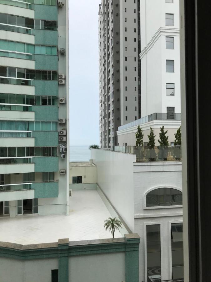 Ótimo Apto 2 quartos, Av. Brasil, de frente, quadra mar. Balneario Camboriu Exterior foto